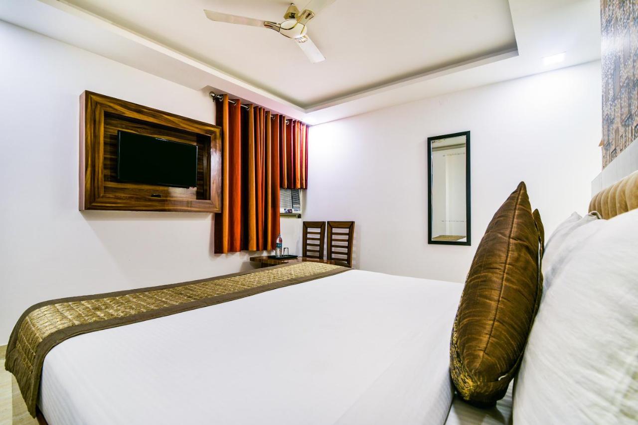Hotel Pearl - Mahipalpur Delhi Airport Ню Делхи Екстериор снимка
