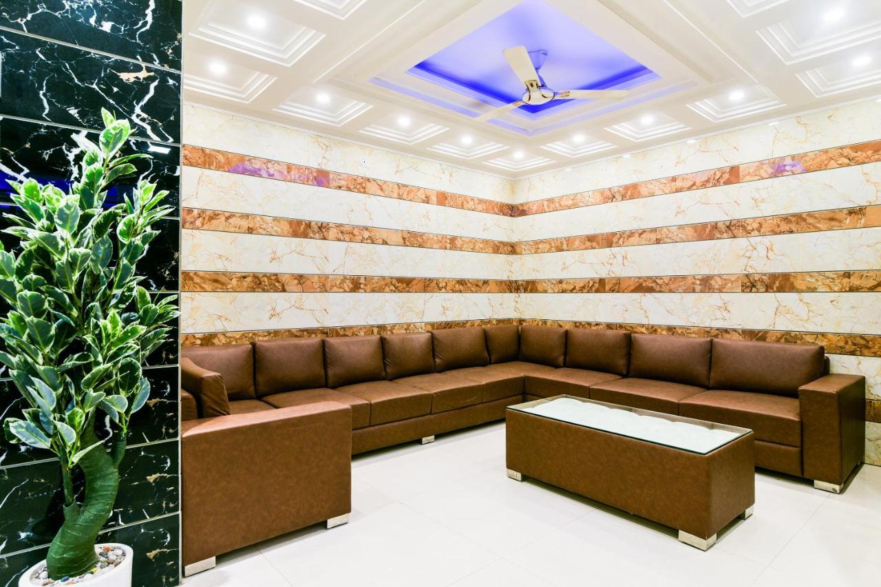 Hotel Pearl - Mahipalpur Delhi Airport Ню Делхи Екстериор снимка