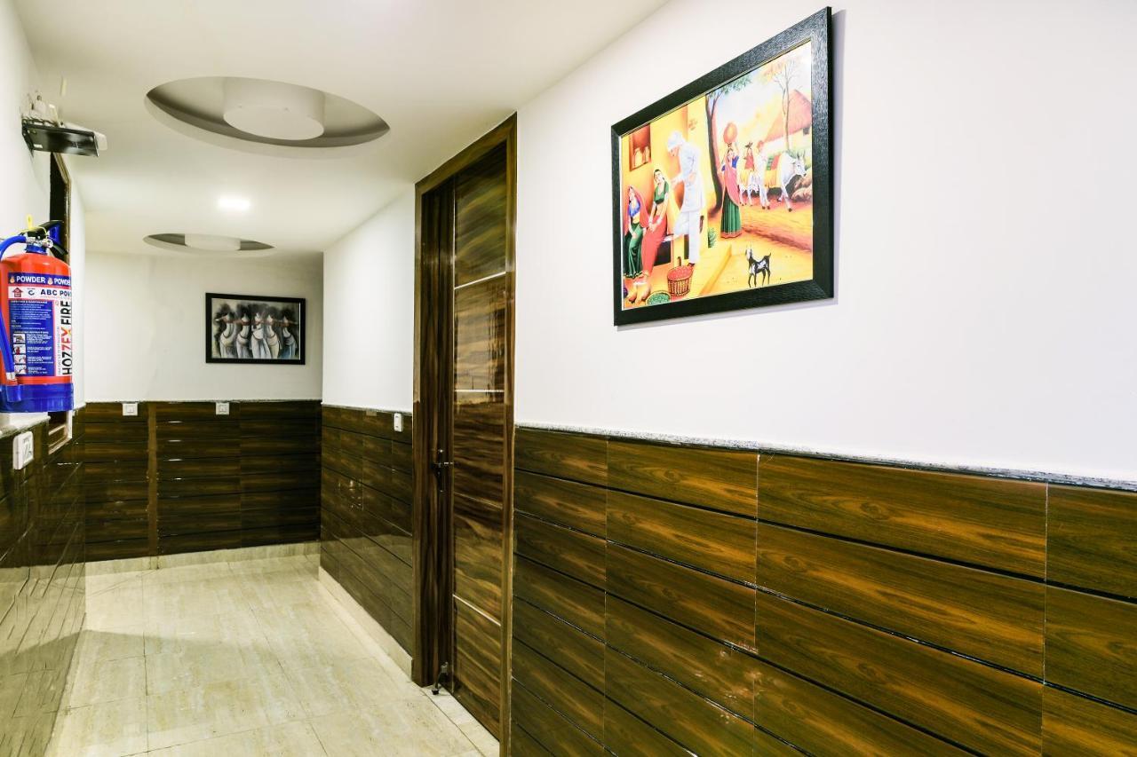 Hotel Pearl - Mahipalpur Delhi Airport Ню Делхи Екстериор снимка