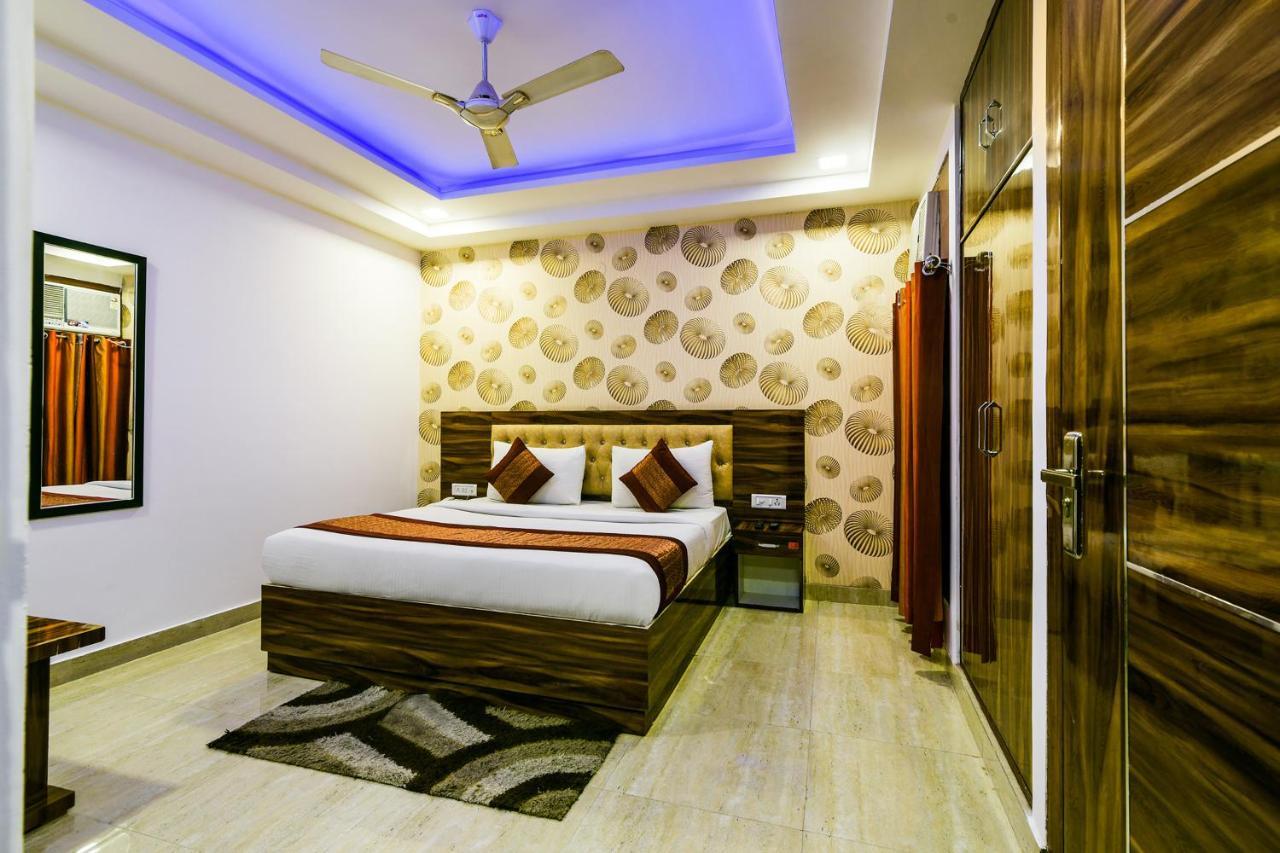 Hotel Pearl - Mahipalpur Delhi Airport Ню Делхи Екстериор снимка