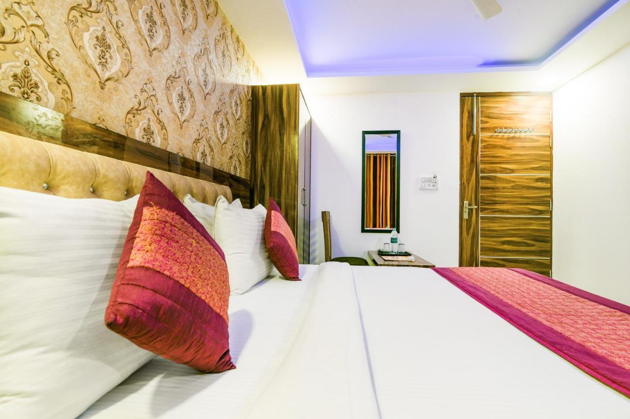 Hotel Pearl - Mahipalpur Delhi Airport Ню Делхи Екстериор снимка