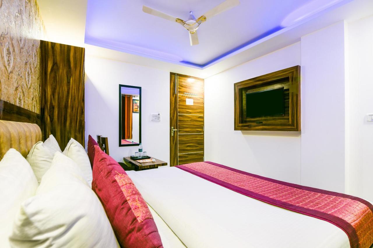 Hotel Pearl - Mahipalpur Delhi Airport Ню Делхи Екстериор снимка